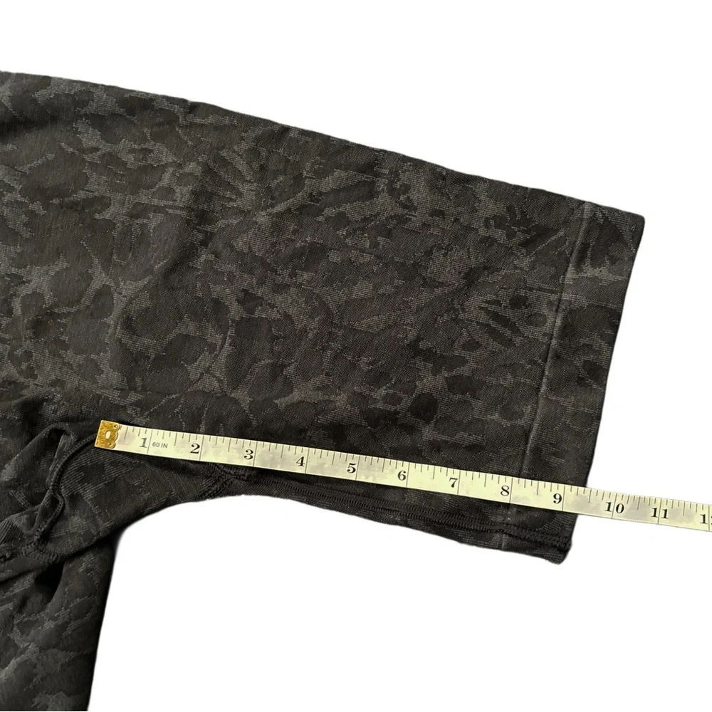 Gymshark Black Adapt Animal Seamless Cycling Shorts Size Small